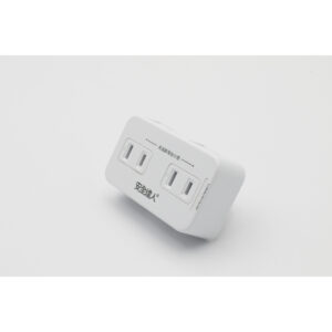 【安全達人R-09】6插2P 分接器（壁插）